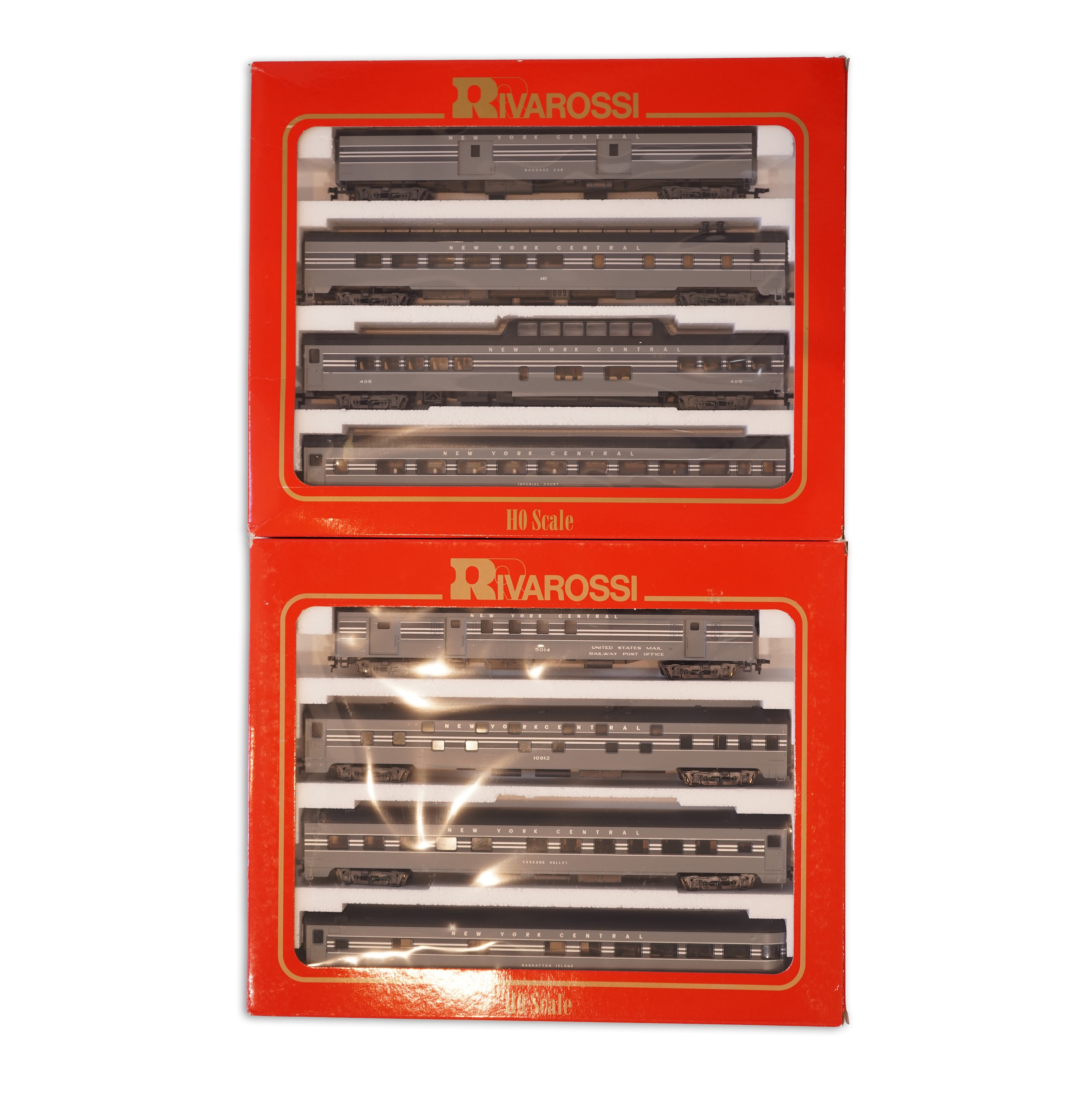 Two boxed Rivarossi 1930s New York Central Railroad coach packs; A Set (6946) and B Set (6947), both containing four coaches